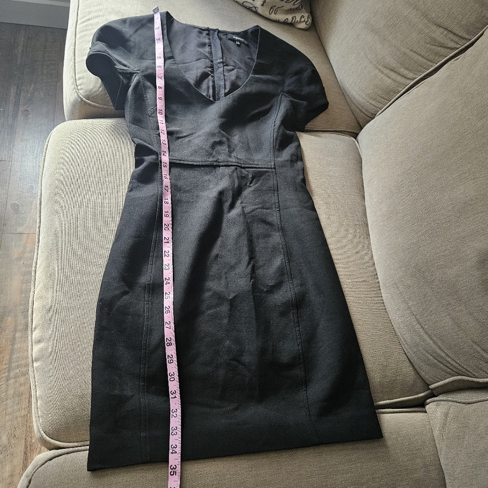 Aritzia Babaton black dress midi size 4 short sleeves - Picture 9 of 13